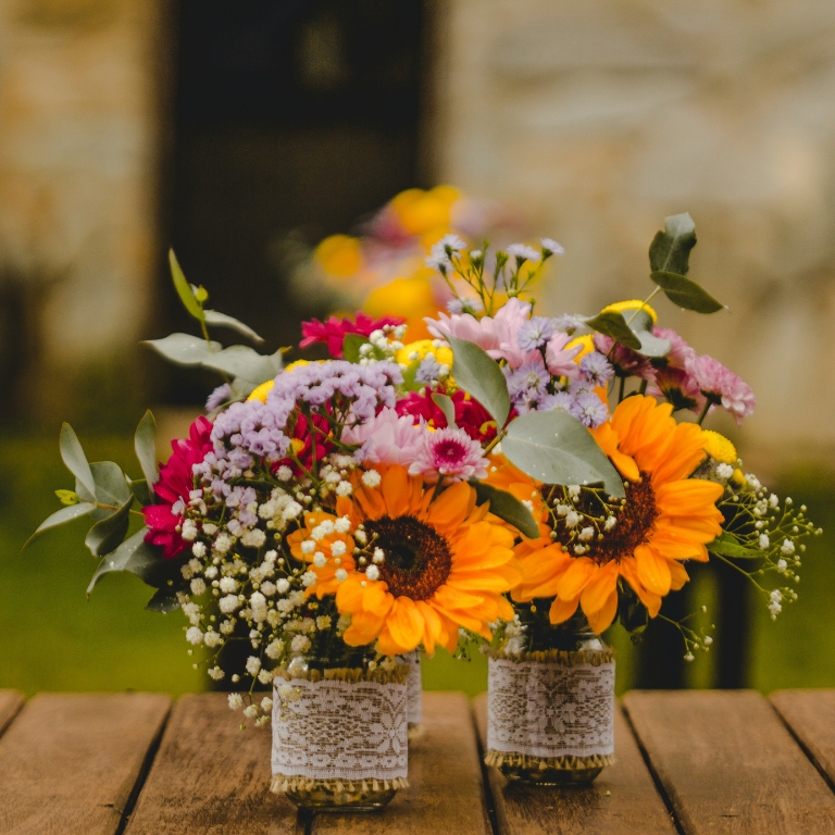 Vase Bouquet (Peony Mix)